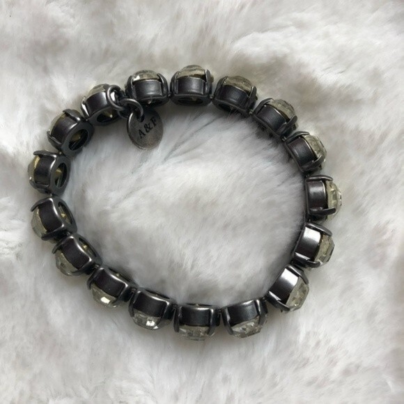 Abercrombie Sparkly Beaded Bracelet NWOT OS - Picture 3 of 8